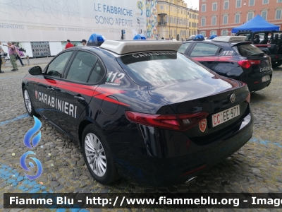 Alfa Romeo Nuova Giulia
Carabinieri
Nucleo Operativo Radiomobile
Allestimento FCA
CC EE 971
Parole chiave: Alfa_Romeo Nuova_Giulia CCEE971