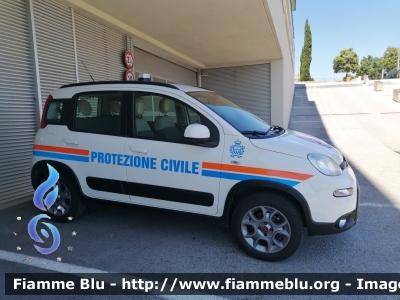 Fiat Nuova Panda 4x4 II serie
Repubblica di San Marino
Protezione Civile
Parole chiave: Fiat Nuova_panda_4x4_IIserie Protezione_civile san_marino