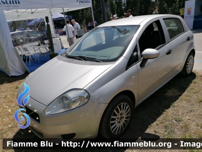 Fiat Grande Punto
Marina Militare Italiana
MM BK 742
Parole chiave: Fiat Grande_Punto MMBK742