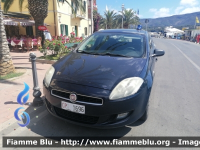 Fiat Nuova Bravo
Guardia Costiera
CP 1696
Parole chiave: Fiat nuova_bravo CP1696