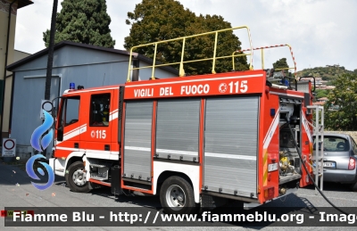 Iveco City2000 100E21 I serie
Vigili del Fuoco
Comando Provinciale di Imperia
Allestimento Iveco-Magirus
VF 21116
