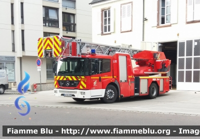 Mercedes-Benz Econic 1829 II serie
France - Francia
Sapeur Pompier S.D.I.S. 67 Bas-Rhin
AutoScala L32 allestimento Metz
Parole chiave: Mercedes-Benz Econic_1829_IIserie