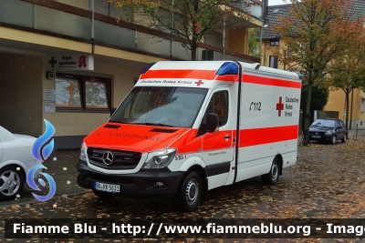 Mercedes-Benz Sprinter III serie Restyle
Bundesrepublik Deutschland - Germania
Deutsches Rotes Kreuz
Parole chiave: Ambulanza Mercedes-Benz Sprinter_IIIserie_restyle