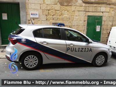 Fiat Nuova Tipo 5porte
Repubblika ta' Malta - Malta
Pulizija
Parole chiave: Fiat Nuova_Tipo_5porte