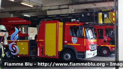 Mercedes-Benz ?
France - Francia
Sapeur Pompiers SDIS 17 Charente-Maritime
