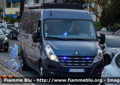 Renault Master IV serie 
Police Nationale
RAID (Recherche, Assistance, Intervention, Dissuasion)
