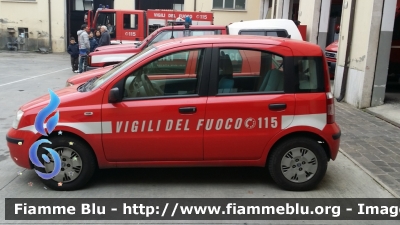 Fiat Nuova Panda I serie
Vigili del Fuoco
Comando Provinciale di Pescara
VF 23796
Parole chiave: Fiat Nuova_Panda_Iserie VF23796