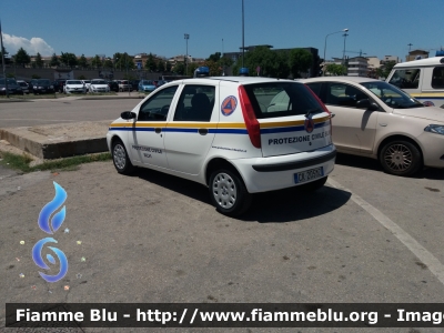 Fiat Punto II serie
Protezione Civile Silvi
Allestita Intav
Parole chiave: Fiat Punto_IIserie