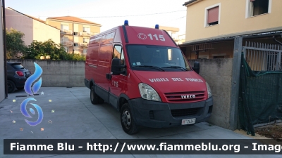 Iveco Daily IV serie
Vigili del Fuoco
Comando Provinciale di Pescara
VF 26342
Parole chiave: Iveco Daily_IVserie VF26342