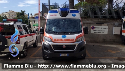 Fiat Ducato X290
AUSL Pescara
118 Abruzzo Soccorso
allestita Orion
Parole chiave: Fiat_Ducato_X290