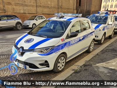 Renault Zoe
Polizia Locale
Comune di Cesenatico
A6
Parole chiave: Renault Zoe