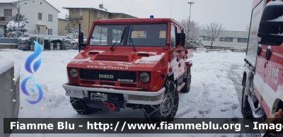 Iveco VM90
Vigili del Fuoco
Comando Provinciale di Forli - Cesena
Ex Corpo Forestale dello Stato
VF 28151
Parole chiave: Iveco VM90 VF28151