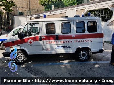 Fiat Ducato I serie II restyle
Croce Rossa Italiana
Comitato Provinciale di Forlì
Unità Cinofile
Ex Polizia di Stato - Reparto Mobile
CRI 526 AB
Parole chiave: Fiat Ducato_Iserie_IIrestyle CRI526AB