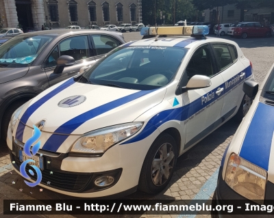 Renault Megane
Polizia Municipale Unione Comuni Rubicone
Parole chiave: Renault Megane