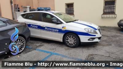 Lancia Delta
Polizia Municipale
San Mauro Pascoli (FC)
Allestimento Focaccia Group
POLIZIA LOCALE YA 652 AM
Parole chiave: Lancia Delta