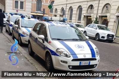 Fiat Grande Punto
Polizia Municipale
Associazione Intercomunale della Pianura Forlivese
Comune di Forlì
Forli 32
Parole chiave: Fiat Grande_Punto