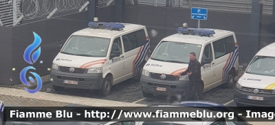 Volkswagen Transporter T6
Koninkrijk België - Royaume de Belgique - Königreich Belgien - Belgio
Police Fédérale Police Aréonautique Areoport National Charleroi
Parole chiave: Volkswagen Transporter_T6