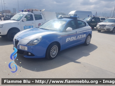 Alfa Romeo Nuova Giulietta restyle
Polizia di Stato
POLIZIA M1438
Parole chiave: Alfa-Romeo Nuova_Giulietta_restyle POLIZIAM1439