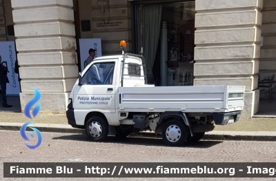 Piaggio Porter
Polizia Municipale
Associazione Intercomunale della Pianura Forlivese
Comune di Forlì
Parole chiave: Piaggio Porter