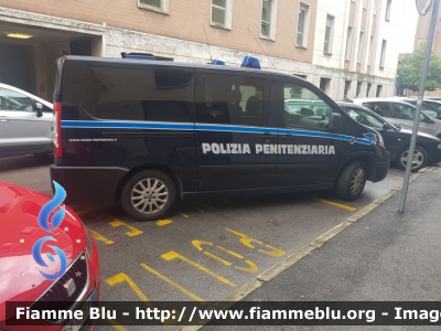 Fiat Scudo IV serie
Polizia Penitenziaria
Veicolo per Traduzione Detenuti
POLIZIA PENITENZIARIA 762 AF
Parole chiave: Fiat Scudo_IVserie poliziapenitenziaria762AF