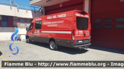 Iveco Daily VI serie
Vigili del Fuoco
Comando Provinciale di Bologna
Nucleo Soccorso Subacqueo Acquatico
Allestimento Magirus
VF 29549
Parole chiave: Iveco Daily_VIserie VF29549