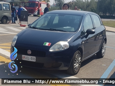 Fiat Grande Punto
Aereonautica Militare Italiana
AM CL 335
Parole chiave: Fiat Grande_Punto AMCL335