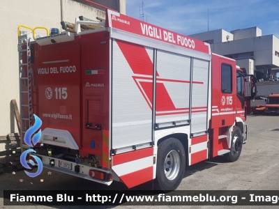 Iveco EuroCargo MaxiCity 180E30 IV serie
Vigili del Fuoco
Comando Provinciale di Bologna
AutoPompaSerbatoio allestimento Magirus
VF 29721
Parole chiave: Iveco EuroCargo_MaxiCity_180E30_IVserie VF29721