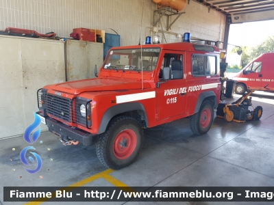 Land-Rover Defender 90
Vigili del Fuoco
Comando Provinciale di Forlì Cesena
VF 23003
Parole chiave: Land-Rover Defender_90 VF23003