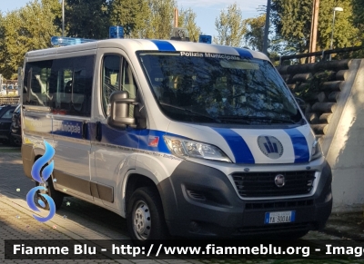 Fiat Ducato X290
Polizia Municipale
Associazione Intercomunale della Pianura Forlivese
Comune di Forlì
Forlì 22
POLIZIA LOCALE YA 300 AA
Parole chiave: Fiat Ducato_X290 POLIZIALOCALEYA300AA