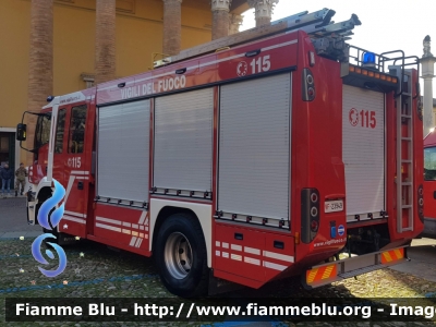 Iveco Stralis AF190S40 I serie
Vigili del Fuoco
Comando Provinciale di Forlì-Cesena
AutoPompaSerbatoio
VF 23949
Parole chiave: Iveco Stralis_AF190S40_Iserie VF23949 Santa_Barbara_2019