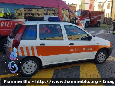 Fiat Punto I serie
118 Romagna Soccorso
Azienda USL della Romagna
Parole chiave: Fiat Punto_Iserie Santa_Barbara_2019 Automedica