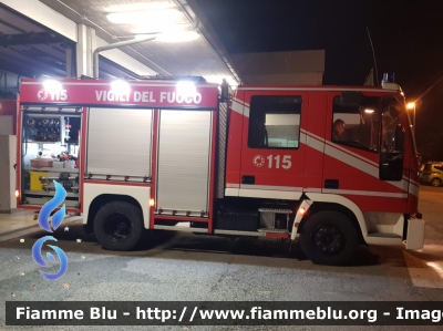 Iveco City2000 100E21 I serie
Vigili del Fuoco
Comando Provinciale di Forlì
Distaccamento Permanente di Cesena
AutoPompaSerbatoio allestimento Iveco-Magirus
Ricondizionata Fortini
VF 21277
Parole chiave: Iveco City2000_100E21_Iserie VF21277