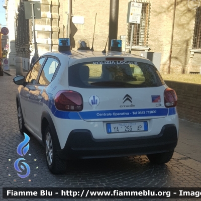 Citroen C3 IV serie
Polizia Municipale
Associazione Intercomunale della Pianura Forlivese
Comune di Forlì
Forlì 48
POLIZIA LOCALE YA 255 AP
Parole chiave: Citroen C3_IVserie POLIZIALOCALEYA255AP