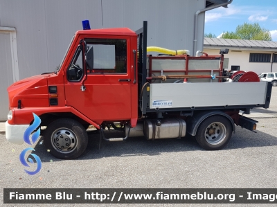 Bremach Job 4x4
Vigili del Fuoco
Comando Provinciale di Forlì-Cesena
Distaccamento Volontario di Cesenatico
VF 27156
Parole chiave: Bremach Job-4x4 VF27156