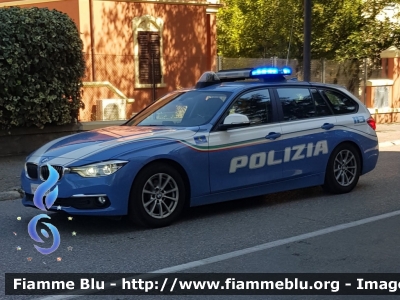 Bmw 320 Touring F31 III restyle
Polizia di Stato
Polizia Stradale
Allestimento Focaccia
Decorazione Grafica Artlantis
POLIZIA M3576
Parole chiave: Bmw 320_Touring_F31_III_restyle POLIZIAM3576