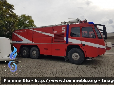 Iveco Magirus Dragon X6 I serie
Vigili del Fuoco
Comando Provinciale di Forlì-Cesena
Distaccamento Aeroportuale
AutoIdroSchiuma allestimento Iveco-Magirus
VF 21324
Parole chiave: Iveco-Magirus Dragon_X6_Iserie VF21324