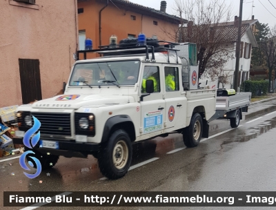 Land Rover Defender 130
Protezione Civile
Provincia di Parma
PR 24
Parole chiave: Land-Rover Defender_130