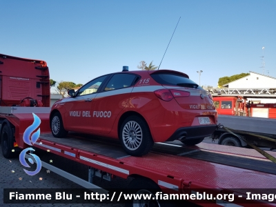 Alfa-Romeo Nuova Giulietta restyle
Vigili del Fuoco
Direzione Regionale Puglia
VF 27936
Parole chiave: Alfa-Romeo Nuova_Giulietta_restyle VF27936