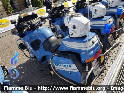 Bmw R850RT II serie
Polizia di Stato
Polizia Stradale
POLIZIA G0903
Parole chiave: Bmw R850RT_IIserie POLIZIAG0903