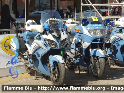 Yamaha FJR 1300 II serie
Polizia di Stato
Polizia Stradale
Allestimento Elevox
POLIZIA G3132
