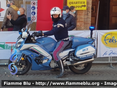 Yamaha FJR 1300 II serie
Polizia di Stato
Polizia Stradale
Allestimento Elevox
POLIZIA G3132
