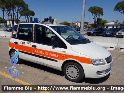 Fiat Multipla II serie
118 Romagna Soccorso
Azienda USL della Romagna
Ambito Territoriale di Forlì
"FOXX01"
Allestita Vision
