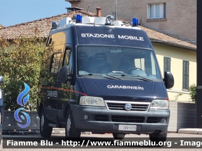 Fiat Ducato III
Carabinieri
Stazione Mobile
Allestimento Elevox
CC BV 978
Parole chiave: Fiat Ducato_IIIserie CCBV978