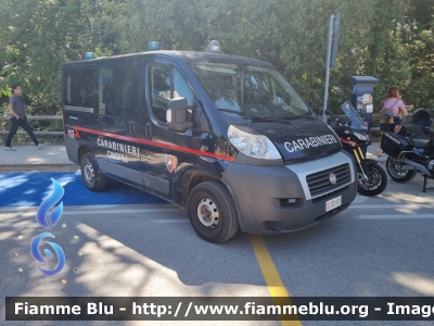 Fiat Ducato X250
Carabinieri
Nucleo Cinofili
CC DC 813
Parole chiave: Fiat Ducato_X250 CCDC813