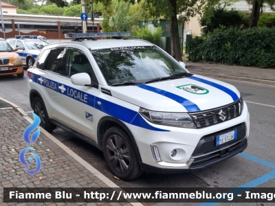 Suziki Vitara
Polizia Locale
Santa Maria Nuova
POLIZIA LOCALE YA 974 AK
Parole chiave: Suziki Vitara POLIZIALOCALEYA974AK