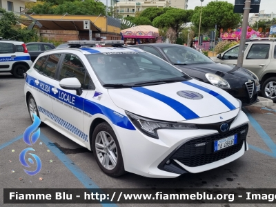 Toyota Corolla Touring Sports
Polizia Municipale
Corpo Intercomunale della Bassa Reggiana (RE)
Allestimento Bertazzoni
POLIZIA LOCALE YA 488 AR
Parole chiave: Toyota Corolla_Touring_Sports POLIZIALOCALEYA488AR