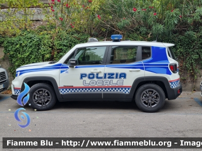 Jeep Renegade
Polizia Locale
Pescara A6
YA 220 AJ
