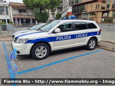 Fiat Freemont
Polizia Locale Sulmona (AQ)
Allestimento Bertazzoni
POLIZIA LOCALE YA 428 AH
Parole chiave: Fiat Freemont POLIZIALOCALEYA428AH