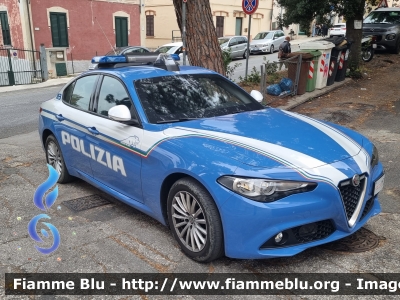 Alfa Romeo Nuova Giulia
Polizia di Stato
Squadra Volante
Allestimento FCA
POLIZIA M7146
