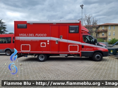 Iveco Daily VI serie restyle
Vigili del Fuoco
Comando provinciale di Forlì-Cesena
allestimento TEKNE
VF 33038
Parole chiave: Iveco Daily_VIserie_restyle VF33038